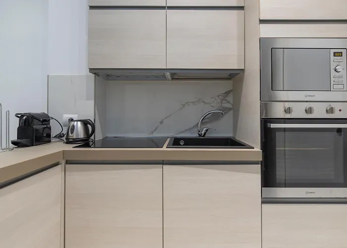 Xenia Apartments - Modern Three-Room Apartment In Moscova Area